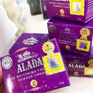 ALADA  3D Whitening Face Powder Cream